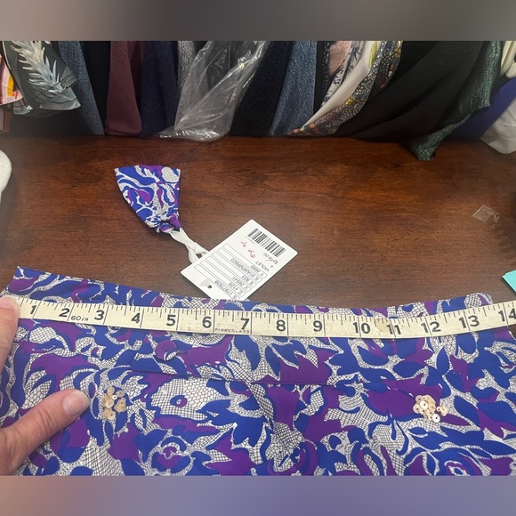 NWT Anthropologie Fei Scattered Sequins Floral Silk Skirt. Size 4 - Picture 9 of 9